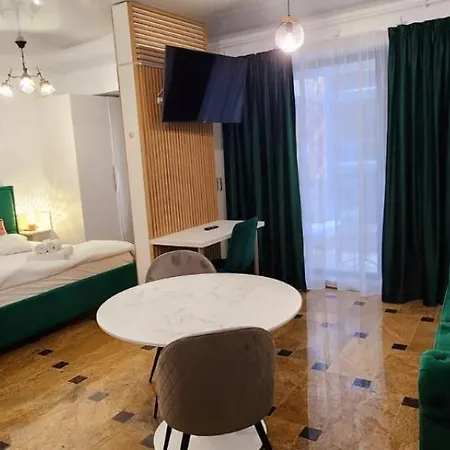 Tomis - Elegant Langa Plaja شقة
